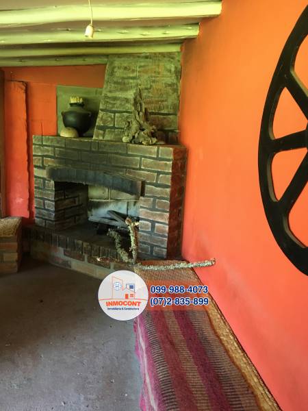 T314 Se vende amplio terreno con casa patrimonial